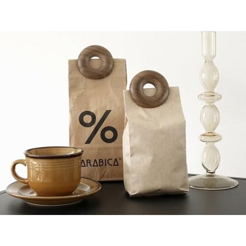 1Pcs Doughnut Shape Mini Beech Black Walnut Bag Clips Home Storage Organizer Kitchen Tool For Snacks Cookies Chips