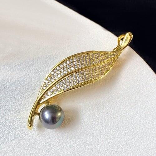 SINZRY wholesale superier quality jewelry fashion pearl cubic zircon leaf brooch pin womens collar scarf buckles