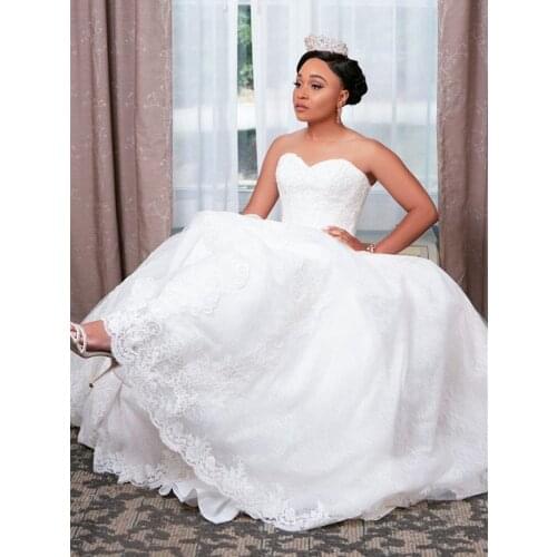 A Line Wedding Dresses Appliques Lace Sweetheart Neckline Princess Vintage Bridal Gowns Vestido De Noiva Plus Size Custom