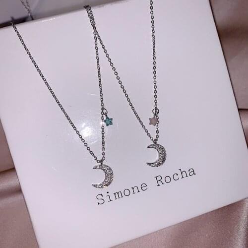 Hot Fashion Dazzling CZ Irregular Crescent Moon Pendant Necklace For Women Prevent allergy Zircon Necklace Wedding Jewelry