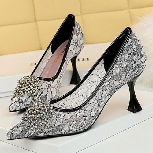 Lace Flower Pointed Toe Women Shoes 2021 Cut-Outs Mesh Fashion High Heels Shoes Woman Shallow Sexy Party Shoes Office Lady Pumps