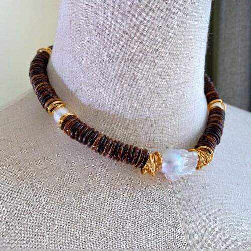 Ladies fashion high class gold plate coconut shell with freshwater baroque pearl necklace