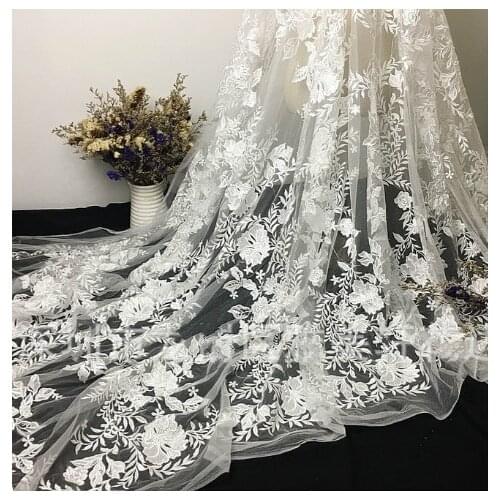 2018. New polyester yarn wedding dress series exquisite high-grade water-soluble mesh embroidery fabric