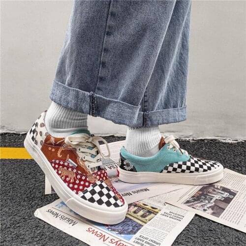 2021Retro color stitching canvas shoes boy skateboard shoes lace-up low-top casual sports mens shoes