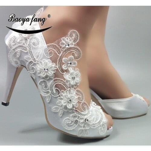 BaoYaFang 2020 Peep Toe white flower Bride wedding shoes High heels platform shoes for woman Fish toe Open Toe party Dress shoes