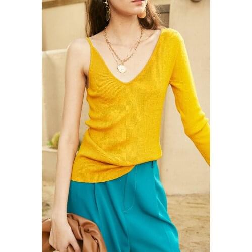 One shoulder asymmetric design wool sweater autumn new V-neck thin bottomed slim top for women 1219