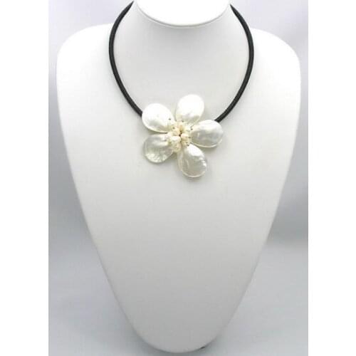 Natural White MOP Shell FW Pearl Waxed Cotton Flower Necklace