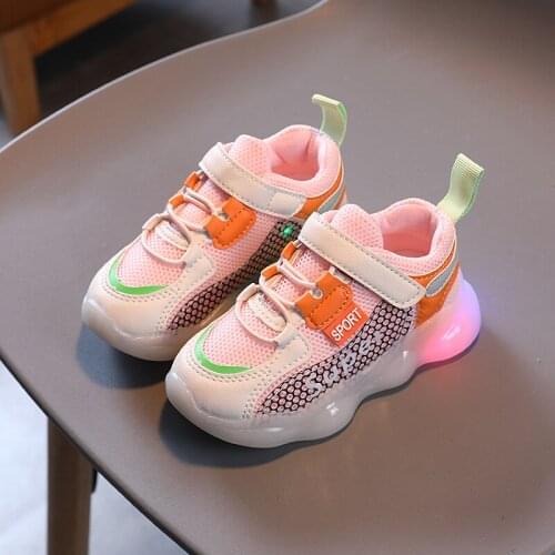 Childrens Shoes Spring 2021 New Breathable Non-slip Mesh Sneakers Light Up 1-3-5 Year Old Boys and Girls Soft Sole Shoes 21-30