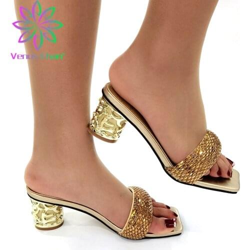 Comfortable Heels Nigerian Women Shoes with Shinning Crystal in Golden Color New Design African Ladies Shoes for Garden Part