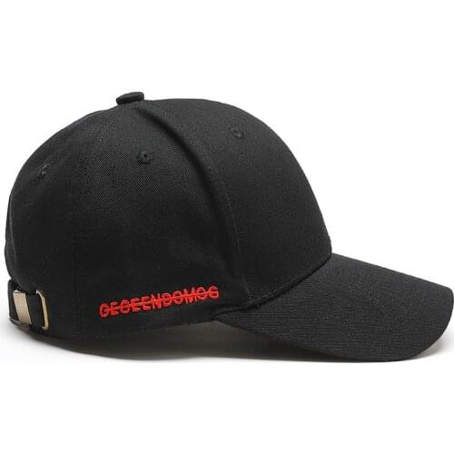 22021 mens hat spring summer and autumn all-match solid color baseball cap for women sun hat youth fashion Snapback Hat