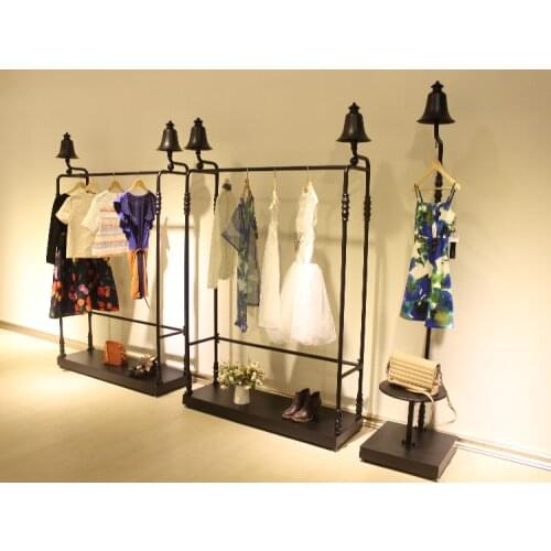 The clothes rack of the fine iron art clothing rack is displayed by the display shelf of the display cabinet1123