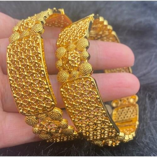 18mm Indian Copper Ball Ethiopian Gold Spring Bracelets Dubai Bangles for Women Arabic Jewelry Bridal Gift