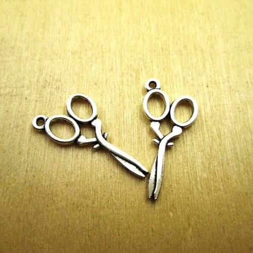 25pcs 12 x 26 mm Scissors Scissors Pendants 3D DIY necklace/ bracelets charms antique silver tone