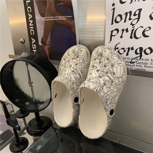 QWEEK Women's Clogs