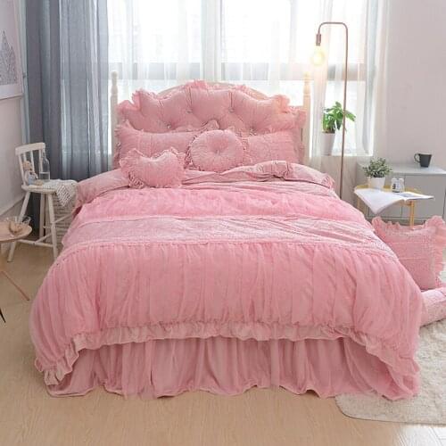 Luxury Princess Wedding Bed Skirt Bedding Set Fleece Carved Velvet Furry Lace Edge Duvet Cover Quilt Cover Bedspread Pillowcases