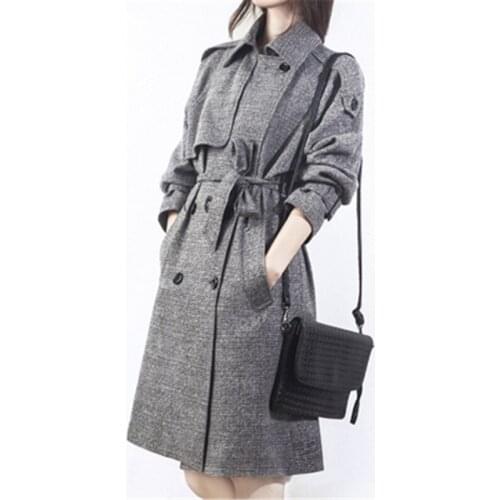 2019 Womens trench spring and autumn spring womens medium-long slim plaid outerwear double breasted overcoat 151