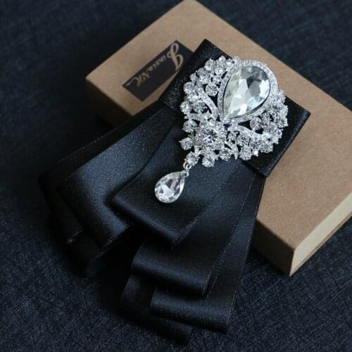 New Diamond Bow Tie Flower Bridegroom Best Man British Korean Bow Tie Fake Collar Women Detachable Collars Butterfly