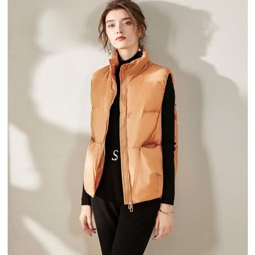 Womens Ultra Light Duck Down Vests Loose Jacket 2021 Women Sleeveless Girl Gilet Lightweight Windproof Female Warm Waistcoat