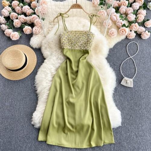 Wind Holiday Dress Summer New Female Design Sense Three-dimensional Flower Tube Top Slim Mid-length Suspender Skirt