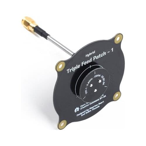 5.8GHZ Triple Feed Patch Antenna SMA / RP SMA Directional Circular Polarized Antenna for FPV Fatshark Goggles RC drone