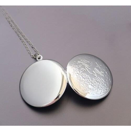 1pc Heart Flower Shell Photo Frame Pendant Necklace Stainless Steel Charms Locket Necklaces Women Men Fashion Memorial Jewelry
