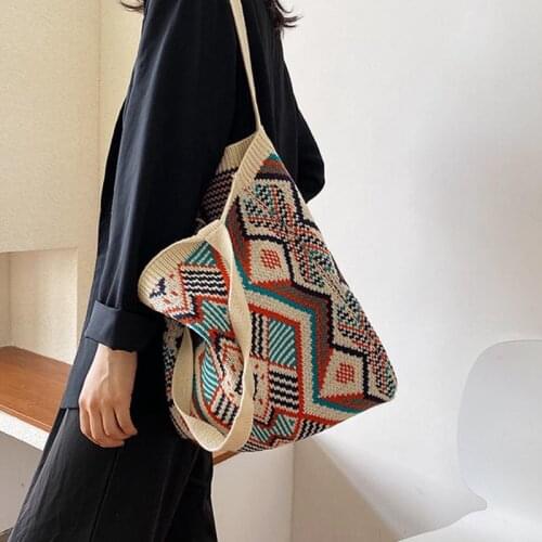 Fashion Winter Bohemian Woven Womens Shoulder Bag Large Capacity Travel Handbag Casual Messenger Bag Tote Bag