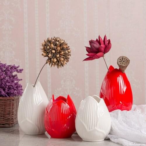 Modern Ceramic Lotus Vase Red White Ceramic Vases Tabletop Porcelain Flower Bottles Wedding Home Decoration Accessories