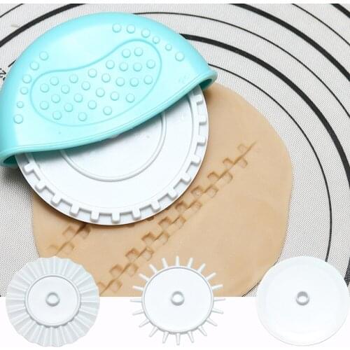 4Shape in one set Pastry Wheel Decorator Beautiful Pie Crust Cookie Dough Cutter Kitchen Baking Tools