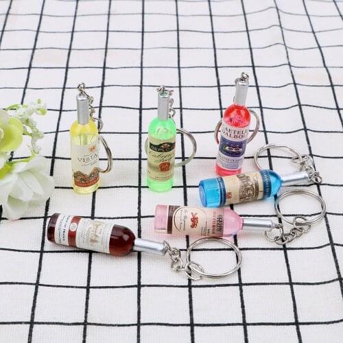 Wine Bottle Key Chains Women/Mens Fashion Car-styling Charms Gifts Car Key Rings Handmade Resin Keyring Auto Keychain