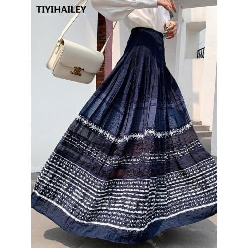 TIYIHAILEY Free Shipping New Fashion Long Maxi Skirts For Women Elastic Waist Spring Autumn Summer High Waist Embroidery Skirts