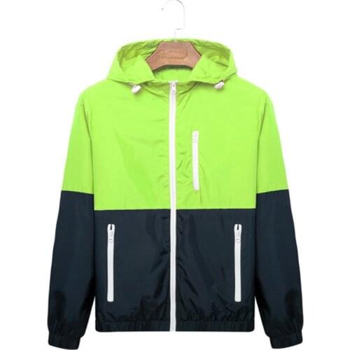 2019 New Fashion High Quality Sports Coats Men Causal Hooded Jacket Men Thin Windbreaker Zipper Coat Outwear