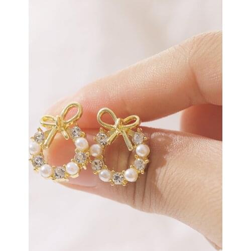 Fashion Fresh Water Pearl Earings New Temperament Ear Stud Push-Back Jewelry Earrings For Women Female Made In China In 2021