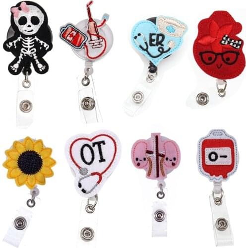 20 PCS/ Lot Wholesale Interchangeable Medical Felt Nurse Badge Reels Retractable Nurse Badge Holder
