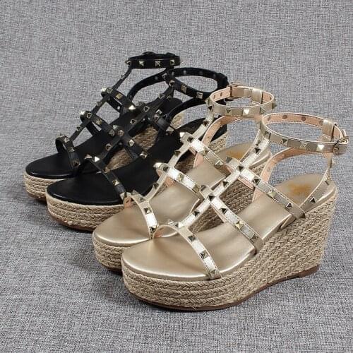 Clogs With Heel Studded Sandals Fashion Womens Shoes 2021 Espadrilles Platform High Heels Suit Female Beige Large Size Thick