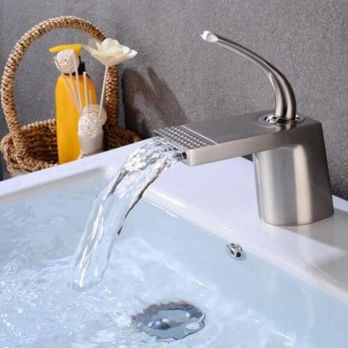 Basin Faucets Modern Bathroom Mixer Tap Brushed Nickel Washbasin Faucet Single Handle Single Hole Elegant Crane For Bathroom