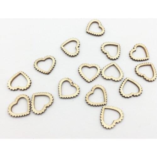 100pcs 15X13mm Cutout Garland Wood Open Heart Slices Wedding DIY Table Scatters Craft Toppers