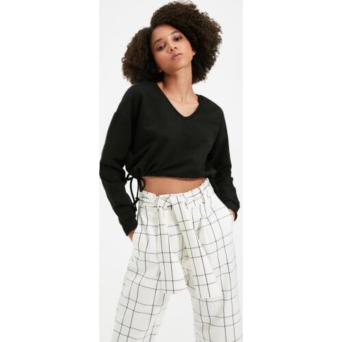 Trendyol V Neckline Shirred Crop Knitted Sweatshirt TWOAW22SW0880