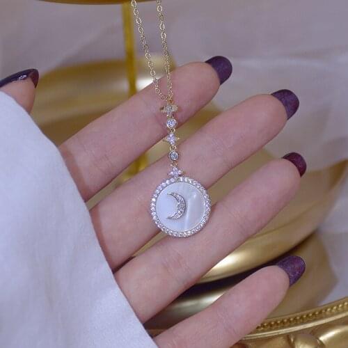 Ins Hot Sale Delicate Crystal Moon Charm Pendant&necklaces for Women Shell Geometric Chain Choker Necklaces Gift