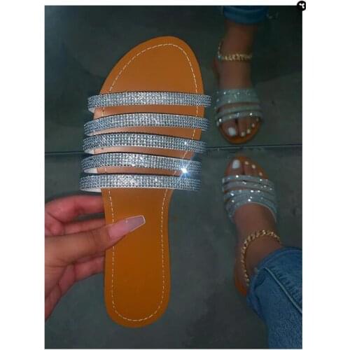 2020 High-quality Fashion Sexy Comfortable Silver Rhinestone Plus Size Female Slippers New Summer Outdoor Beach Women‘s Slippers
