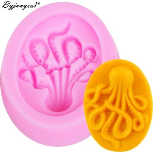 Byjunyeor F1188 Cute Mini Octopus UV Resin Silicone Mold Fondant Chocolate Candy Lollipop Crystal Epoxy Soft Clay Bake Tool
