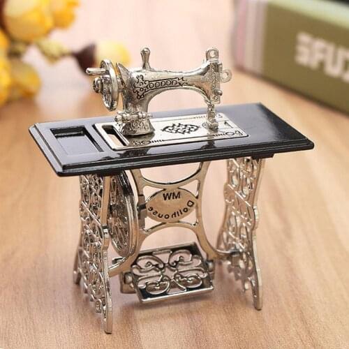 Mini Miniature Sewing Machine for 1/12 Scale Dollhouse DIY Decoration Gift