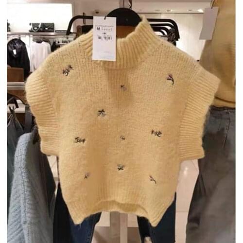 Vintage sweet floral embroidery yellow knitted vest sweater women 2020 fashion high neck sleeveless female waistcoat chic tops