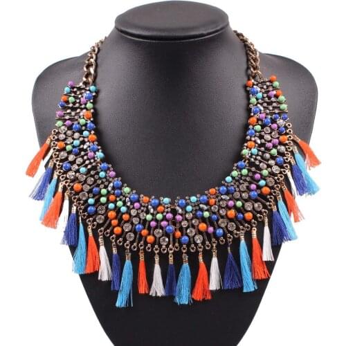 2021 New Arrival Design Fashion Brand Bead Necklace Chunky Statement Gold Color Chain Colorful Tassel Pendant Women Necklace