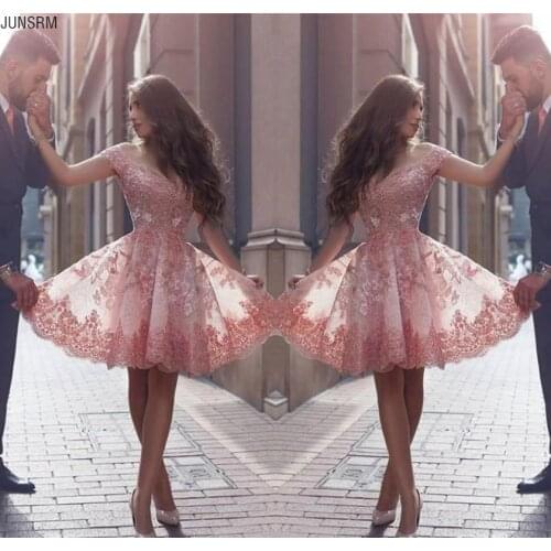 2020 Pink New Arabic Style Homecoming Dresses Off Shoulders Lace Appliques Short Prom Dresses Backless Cocktail Dresses Custom