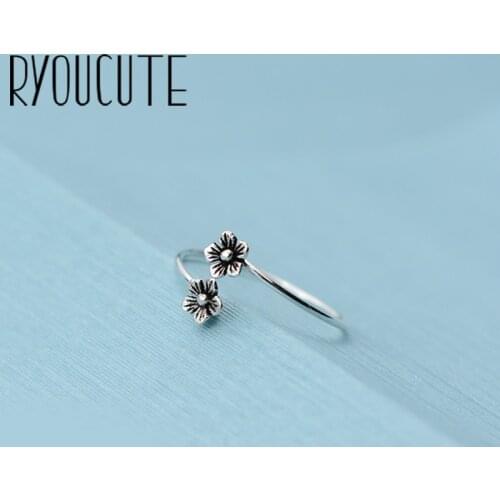 Bohemian Ethnic Silver Color Plum Flower Rings for Women Bridal Wedding Vintage Finger Rings Christmas Gifts