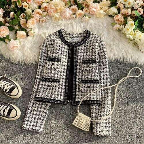 French tweed plaid small fragrant wind short jacket Female New Korean temperament short jacket retro temperament jacket Women