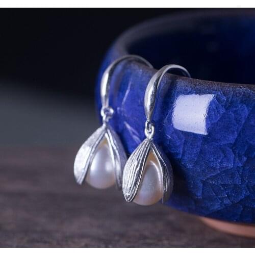 2021 new product design s925 Sterling silver tulip flower earrings female retro freshwater pearl three petal flower earrings