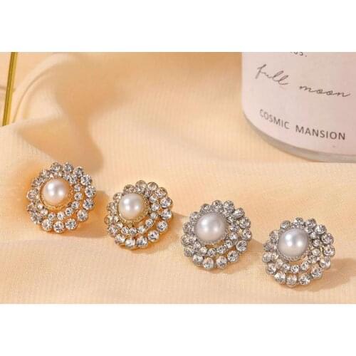 Crystal Pearl Flower Earrings Korean Round Zircon Stud Earrings For Women Earing Jewelry Gold Silver Color Earings A721