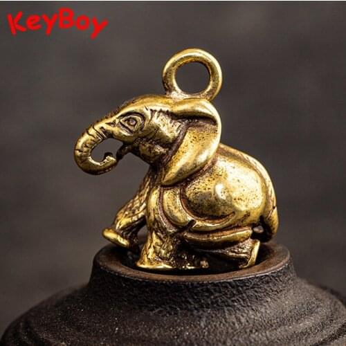 Vintage Brass Solid Elephant Key Chain Rings Pendants Handmade Copper Animal Statue Ornaments Luggage Handbag Fashion Hangings