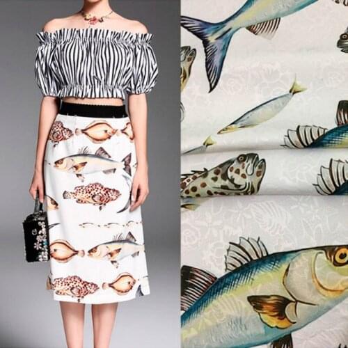 100X145cm Fashion Week Runway Fish Printed White Jacquard Dress Fabric for Autumn Winter Skirts Dresses Coats Sewing DIY